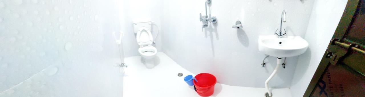 בודהגאיה Nilam Guest House מראה חיצוני תמונה